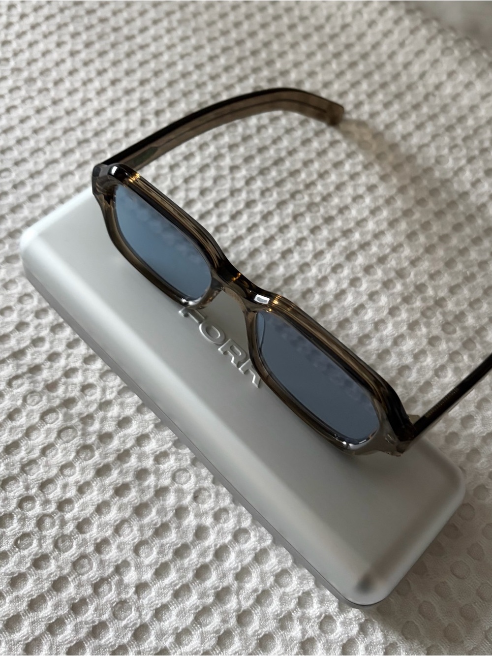 Fork sunglasses